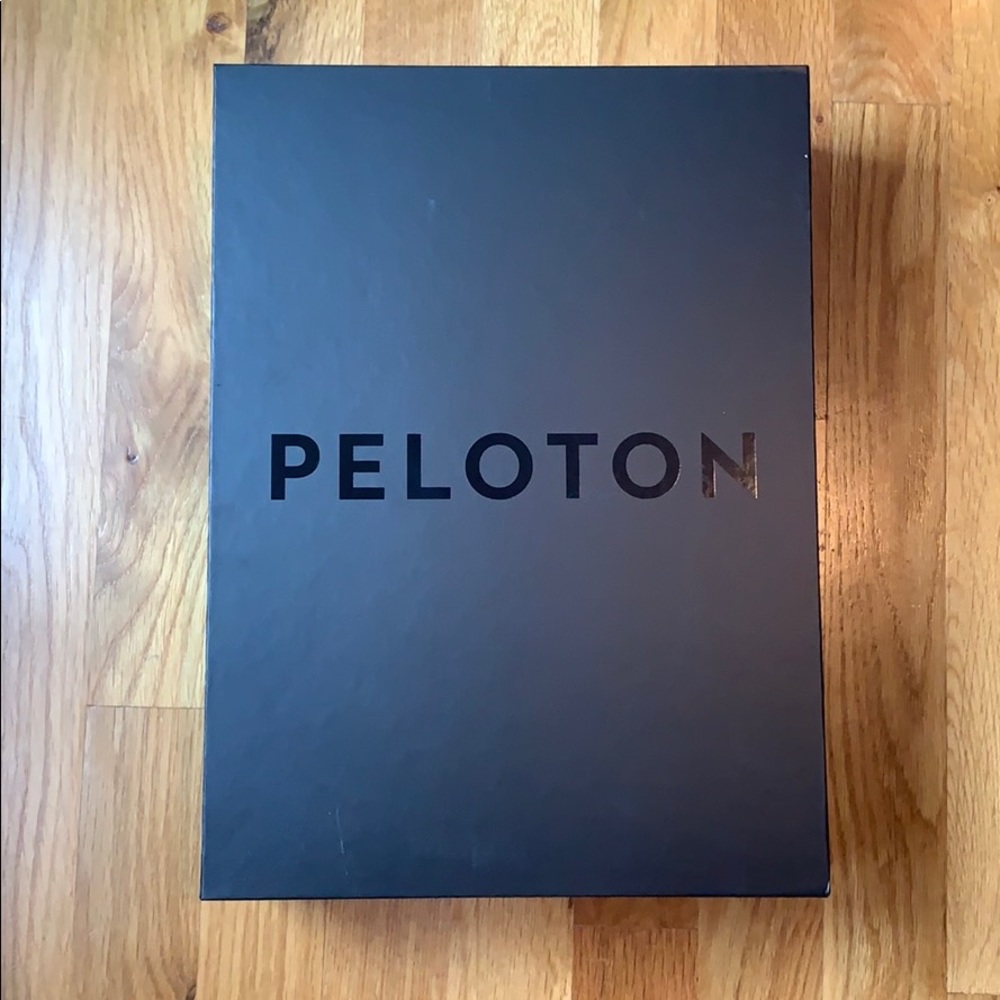 Peloton 2018 Holiday Welcome box